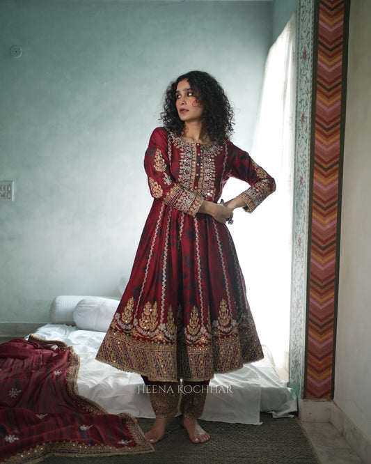 DUREYAH
NOOR