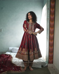 DUREYAH
NOOR