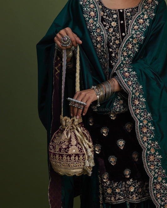 BAASIM POTLI