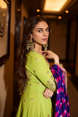 ADITI RAO HYDARI IN ZAIRA