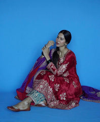 SONAM BAJWA IN GULAB
